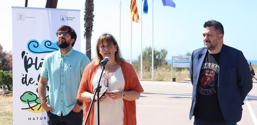 Inicio de la temporada de playas en Gavà